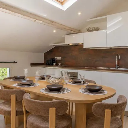 Apartamento A C 2br 6p Sea View- St-tropez